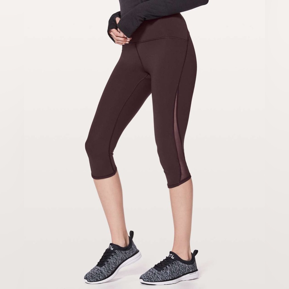 Lululemon Train Times 17” Crop Mesh Panel Leggings in Black Cherry Sz 8